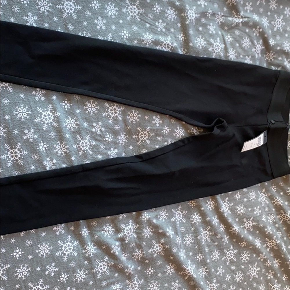 Black BCBG leggings/ riding pants